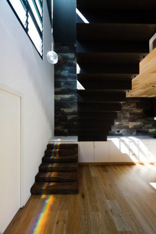 Дом на контрасте материалов! 04