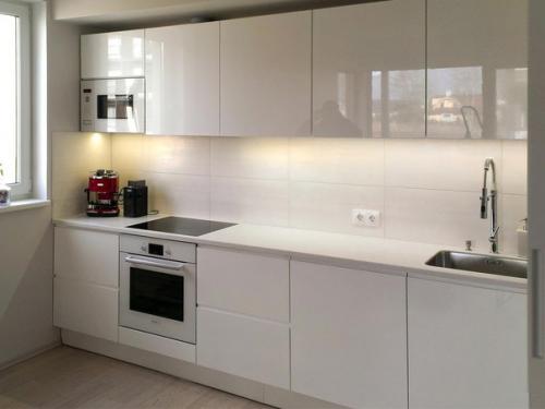 Кухня - именно то место в доме, где совмещаются самые разные виды деятельности. 02