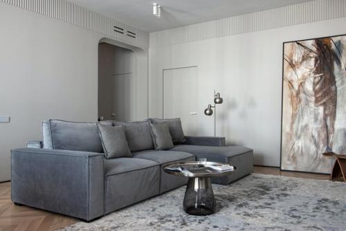 Реализованный интерьер современной функциональной квартиры, площадью 145 кв. 03