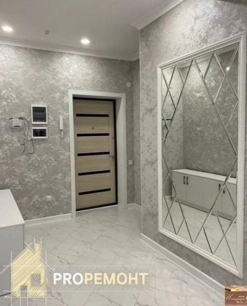 Результат ремонта. Интерьер в светлых тонах выполнен. 05