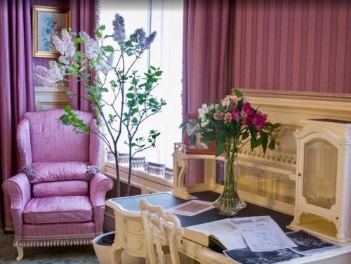 История в лиловых тонах. 02