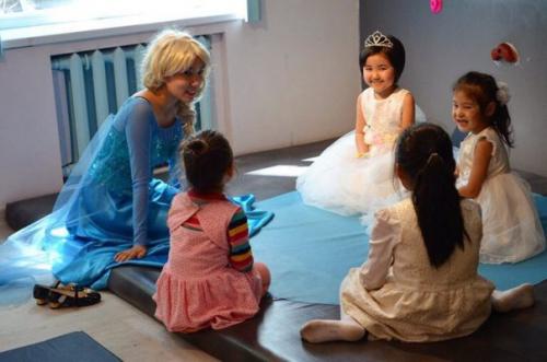 Детские кафе: куда сводить ребенка в алматы. 04 Детские кафе: куда сводить ребенка в алматы. 04