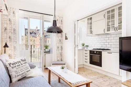 Как устроить в квартире кухню - гостиную. 08