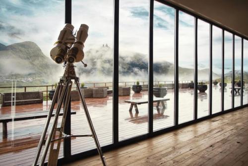 Часть 2. отель Kazbegi с видом на горы в Грузии. 06