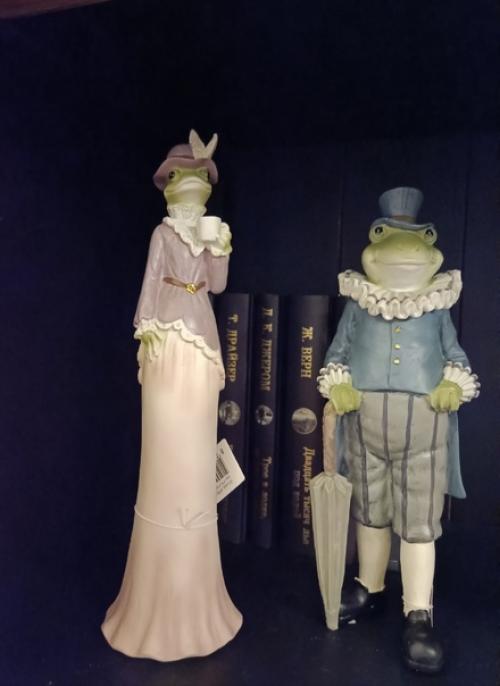 В отеле Галунов продумана каждая мелочь - от дверного звонка 19 века до милых уютных нидерландских фигурок животных в стиле кантри. 03