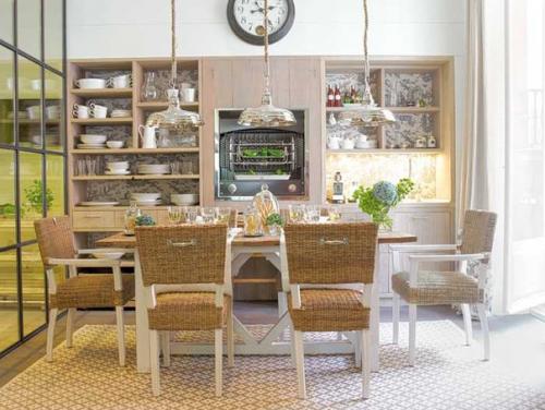 Уютная кухня - столовая в деревенском стиле. 01