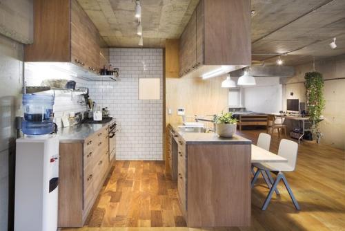 Лофт в Токио. Text - так называется проект лофта площадью 82 квадратных метра в Токио, Япония, разработанный студией JP Architects. 02 Лофт в Токио. Text - так называется проект лофта площадью 82 квадратных метра в Токио, Япония, разработанный студией JP Architects. 02