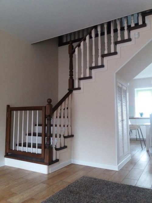 Наш дом мы продолжаем обустраивать его гостинная с кухней. 06