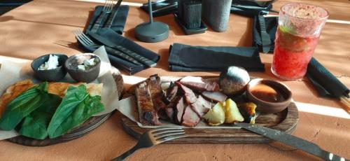 Ресторан сувары.  Очень колоритно, вкусно, еда чувашская. 05