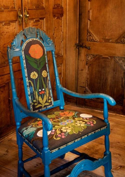 Евгения, здравствуйте!  Нравится ваше сообщество единомышленников и восхищает работа! 07