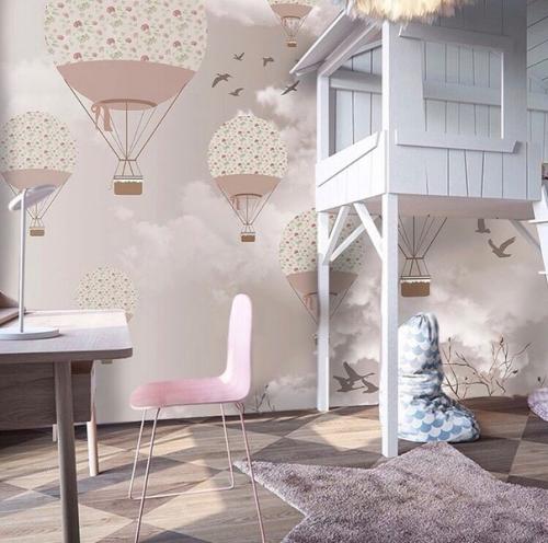 Эффектный и популярный вариант создания стильного интерьера детской комнаты - поклеить фотообои. 03
