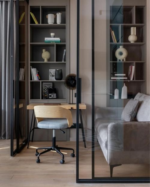 Реализованный интерьер квартиры в спокойных оттенках. 02