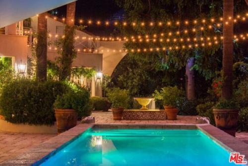 - кэти перри выставила свой особняк в голливуде на продажу. 06