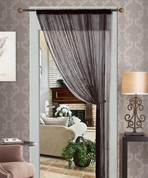 Шторы на внутренних дверях. 04