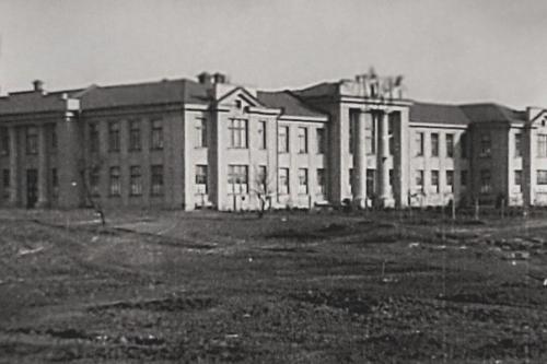 Больница брянской колонии - 2-я городская клиническая больница. 03