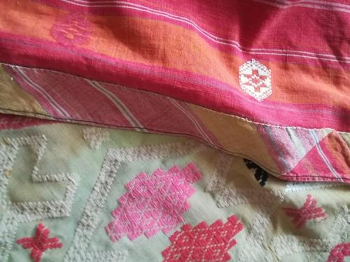 Получила я вчера в подарок Шаршау, вернее, ее часть. 03