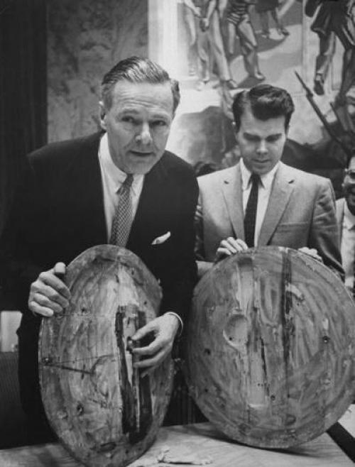 США, история.  Советский Жучок восемь лет в посольстве США находился! 02