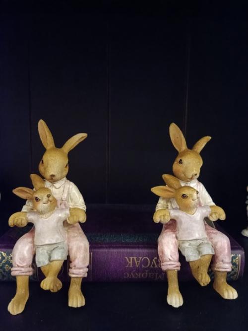 В отеле Галунов продумана каждая мелочь - от дверного звонка 19 века до милых уютных нидерландских фигурок животных в стиле кантри. 04