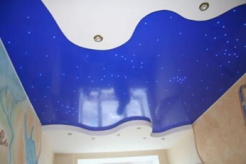 Особенности натяжных потолков холодных оттенков. 01