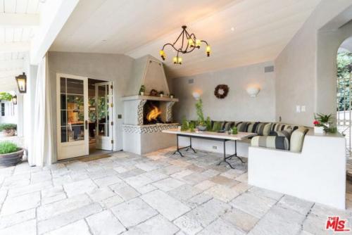 - кэти перри выставила свой особняк в голливуде на продажу. 05