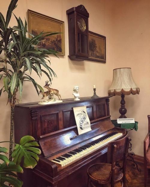 В Зеленоградске есть замечательный небольшой музей, который советуем посетить. 01