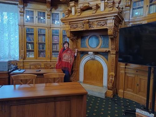 Библиотека в аничковом дворце это отдельная история. 03