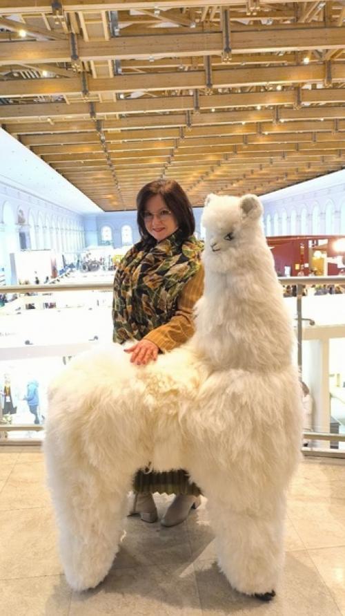 В центральном выставочном зале Манеж проходит московская неделя интерьера и дизайна. 01