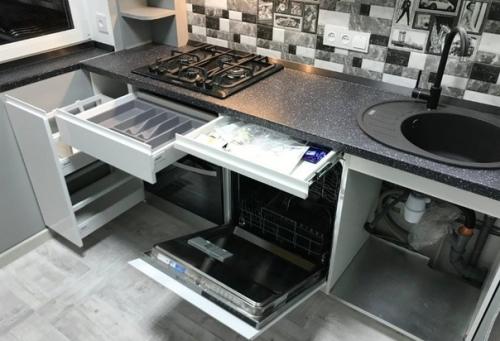 Кухня 8 кв. 02