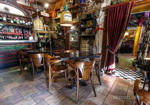 Кафе Сундук. Места. 02