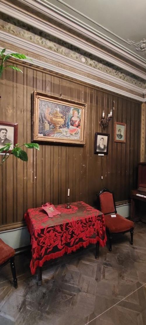 Приехали на семинар в Балашов по хорошей дороге раньше, чем планировали, поэтому пошли гулять по центру и набережной. 06