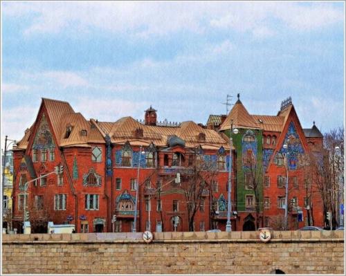 Для тех, кто решил провести выходные в столице? 01