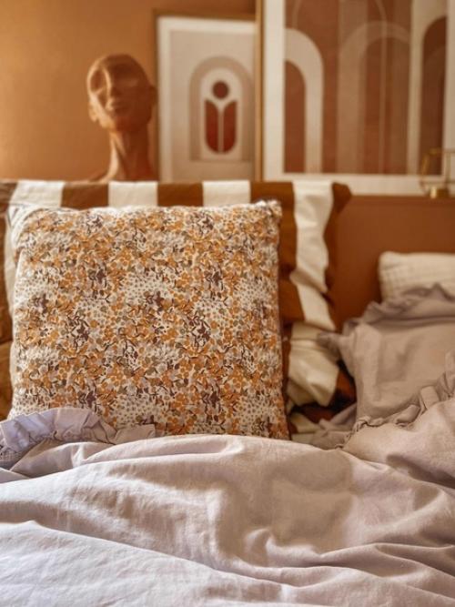 Добро пожаловать в красивый кирпичный дом немки рези на нижнем Рейне у озера. 06