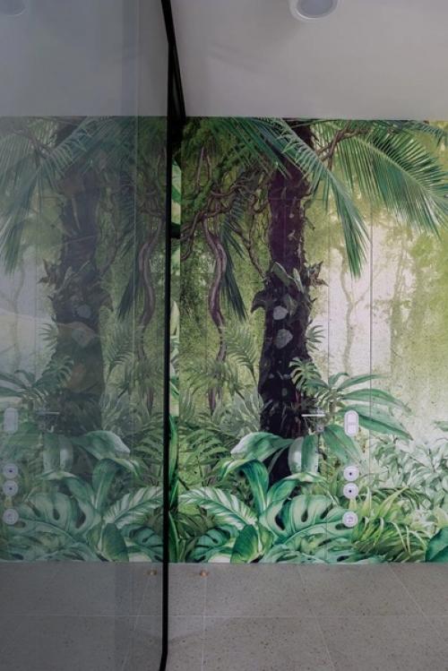 Мы часто про скрытые двери рассказываем. 03