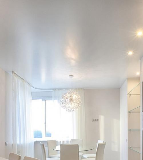 Почему стоит выбрать сатиновый натяжной потолок? 01