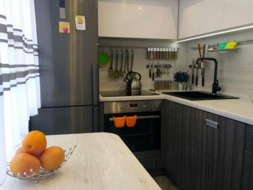 Кухня в хрущевке 6, 3 кв. 07