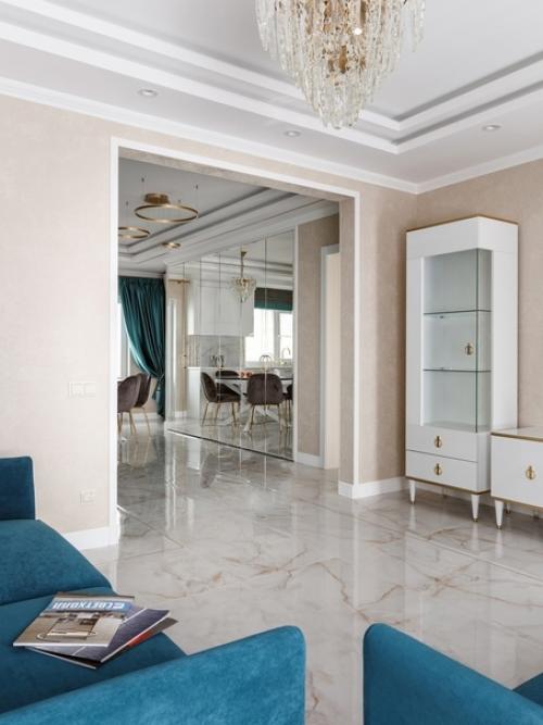 Кухня и гостиная в таун - хаусе. 01