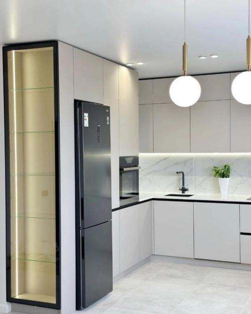 А вот и наша кухня готова. 02