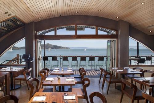Ресторан с панорамным Видом на залив сан-франциско! 09