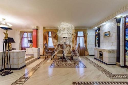 Фараон покинул здание: в элитном доме ЖК Опера Хаус на Остоженке квартиру с ремонтом в египетском стиле. 03