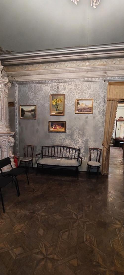 Приехали на семинар в Балашов по хорошей дороге раньше, чем планировали, поэтому пошли гулять по центру и набережной. 08