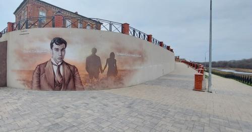 Приехали на семинар в Балашов по хорошей дороге раньше, чем планировали, поэтому пошли гулять по центру и набережной. 01