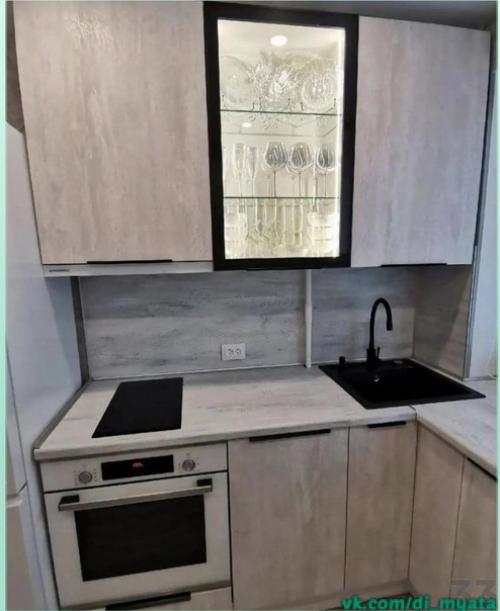 Крохотная кухня. В которой есть всё необходимое. 04