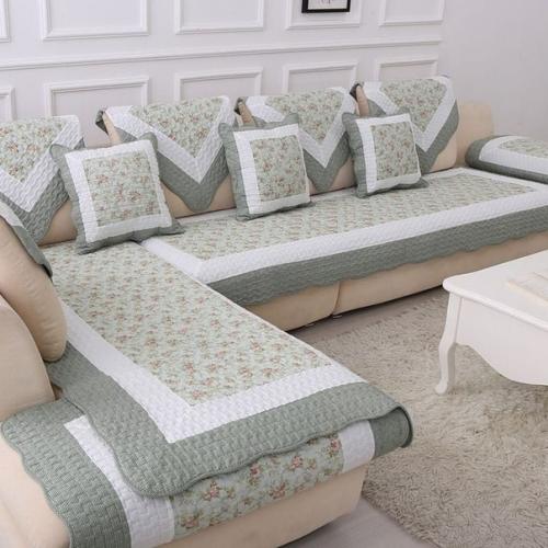 Вот такие милые и стильные дивандеки помогут уберечь вашу любимую мягкую мебель от загрязнений и стать настоящим украшением интерьера. 02