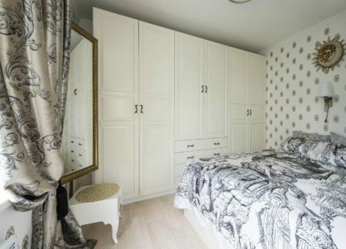 Стильная квартира - студия из угловой Хрущевки. 06