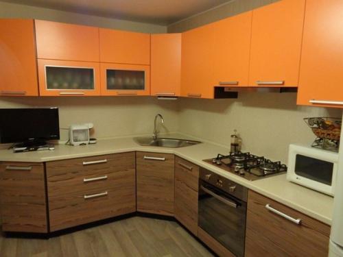 Глянцевые и матовые фасады на кухне: плюсы и минусы, критерии выбора. 05