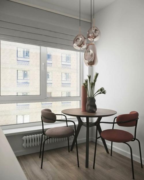 Очень приятная цветовая гамма в интерьере квартиры - студии. 01