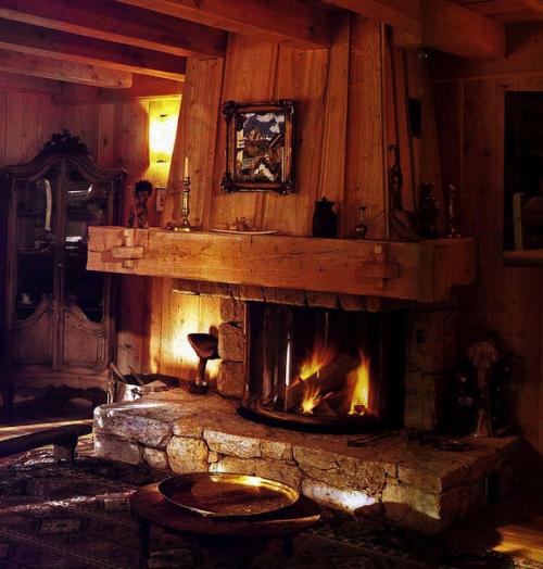 10-Мест где можно уютно устроиться перед камином. 03