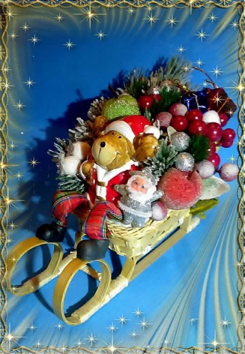 Новый год - это не только подарки и застолье в компании друзей и родных, но и отличное настроение. 02