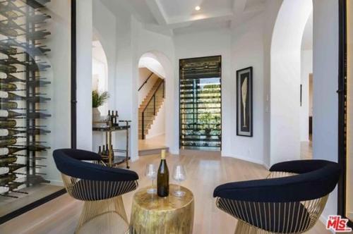 Ева лонгория переезжает в новый особняк за 13, 5 миллиона долларов. 03