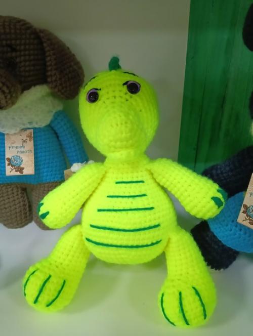 Идеальный подарок для детей: вязаные игрушки ручной работы! 04